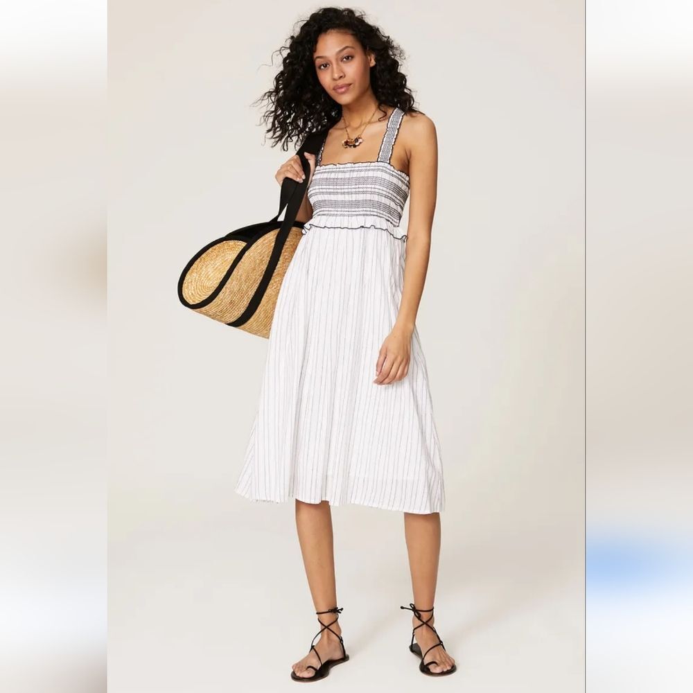 Pinko Basso White Smocked Beachy Dress Size S/M